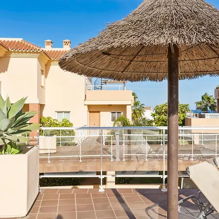 Apartment Penthouse With Sea Views By Costarentals - Ref 247 Fuengirola